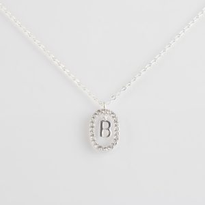 Cadenas con Dije de Letra - B