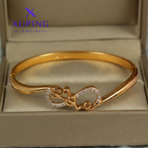 Brazalete con circonias 55mm*63mm baño de oro rose gold Xuping