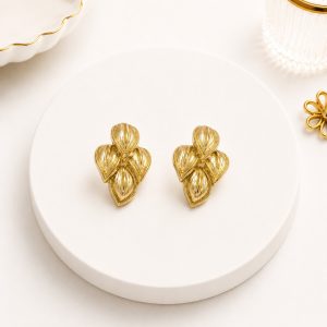 Zarcillos de  Hojas Oro laminado 18k  Viennois Cierre de Omega