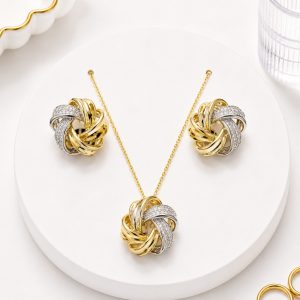 Juego de Nudos entrelados con circonias, Oro laminado 18k